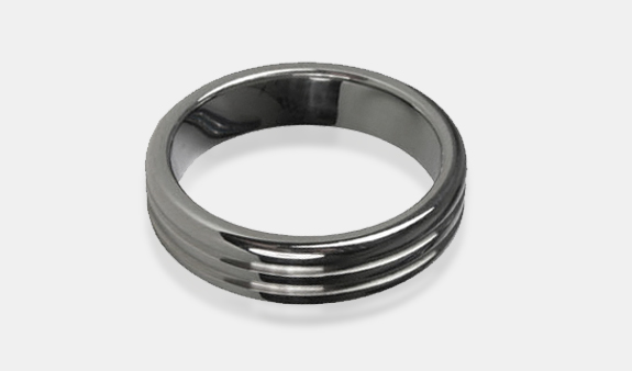 GERIPPTER COCKRING EDELSTAHL TITUS